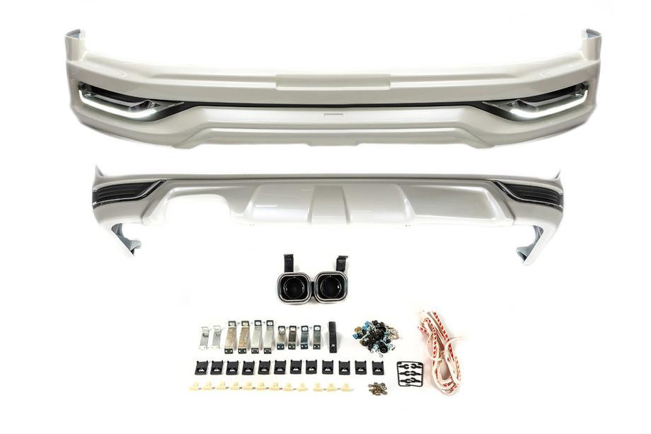 Toyota Land Cruiser 200 2007–2021 Complete bodykit 2016↗ (Modelista V2-LED) Image