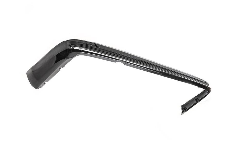 Toyota Land Cruiser 200 2007–2021 Bodykit set 2016-2021 (Executive 2019) Witte kleur Foto 13