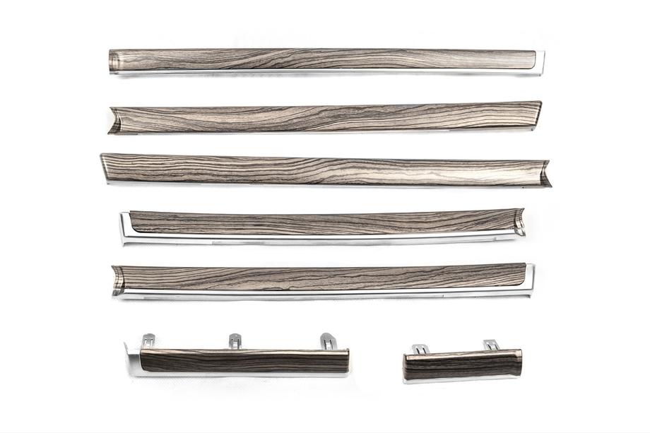 Toyota Land Cruiser 200 2007–2021 Houten deurinlegstukken (donker hout) Foto 1