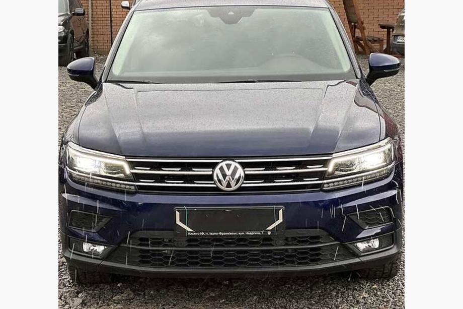 Volkswagen Tiguan 2016–2023 Grille sierlijsten 2016-2020 (set van 2, RVS) Image