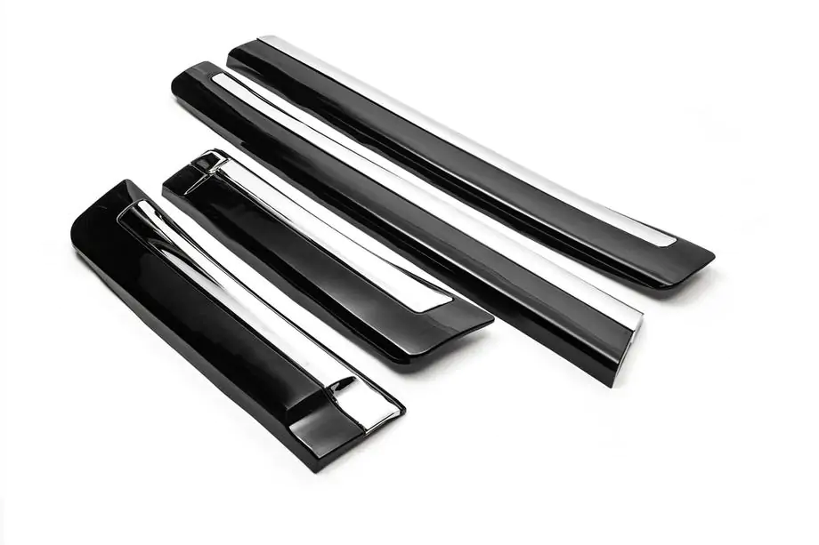 Toyota Land Cruiser 200 2007–2021 Set deurstrips (2008-2016) Foto 8