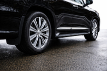 Lexus LX570/450d 2008–2022 Deurlijsten (design 2016+) foto 3