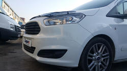 Ford Courier 2014–2023 Motorkapdeflector EuroCap foto 9