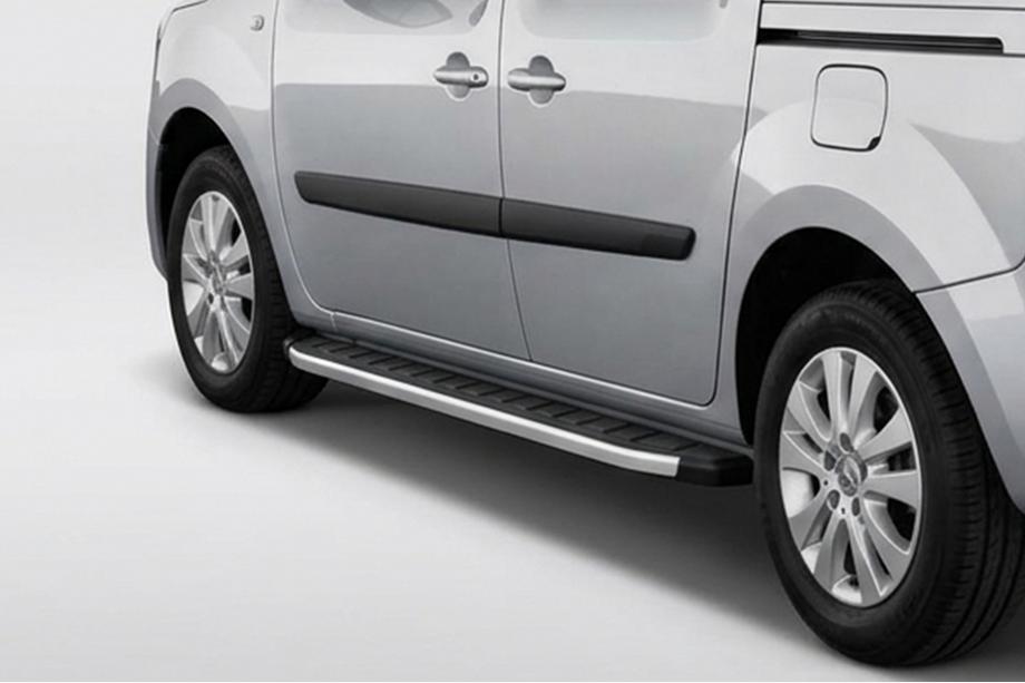 Renault Kangoo 2008–2020 Fullmond side steps (set van 2, aluminium) Image