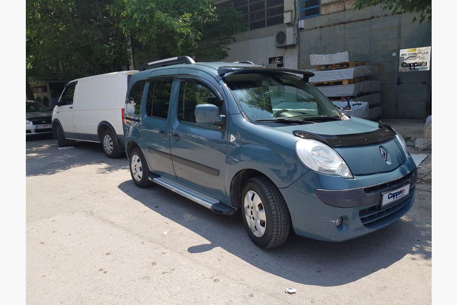 Renault Kangoo 2008–2020 Zonneklep voor de voorruit (op frame) Foto 2