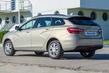 Review van de Lada Vesta SW stationwagen foto 2