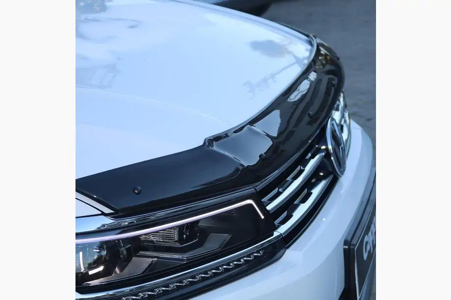 Volkswagen Tiguan 2016–2023 Motorkapdeflector (EuroCap) Image