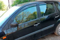 Ford Fiesta 2002–2008 Raamdeflectoren (4 stuks, HIC) foto 2