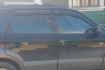 Hyundai Tucson JM 2004– Raamdeflectoren (4 stuks, HIC) foto 4