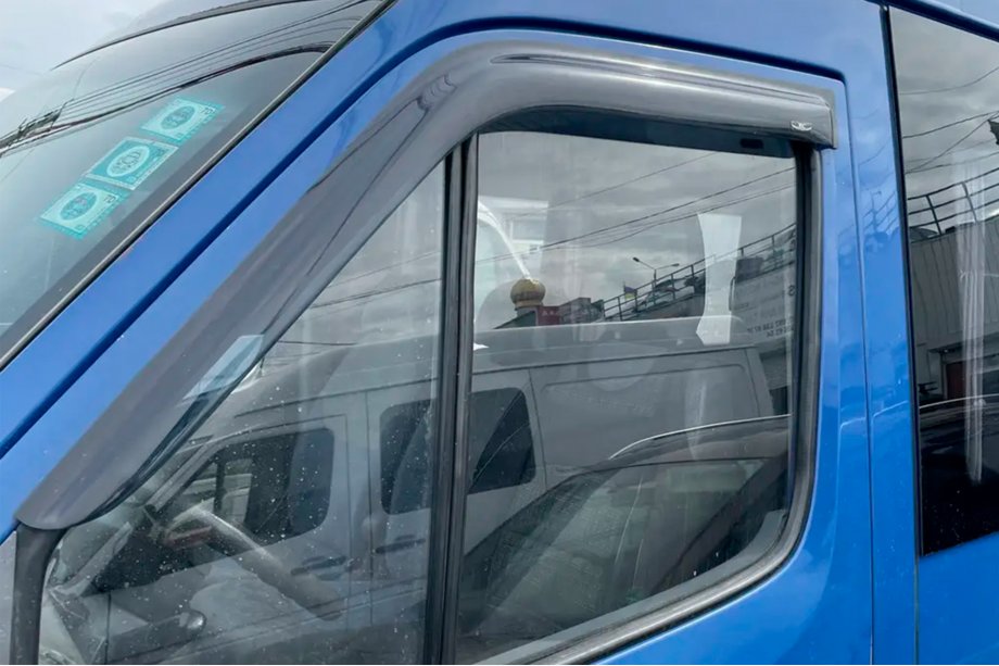 Mercedes Sprinter W901/902/903/904/905 1995–2006 Raamwindschermen (2 st., HIC) Image