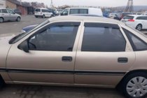 Opel Vectra A 1987–1995 Raamwindschermen SD (set 4 stuks, HIC) foto 2