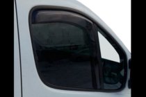 Opel Vivaro 2001–2015 Insteek raamwindschermen (2 st., HIC) foto 7