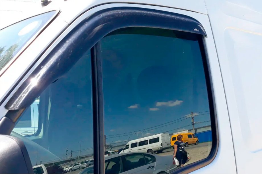 Renault Master 1998–2010 Raamwindschermen (2 st., HIC) Image