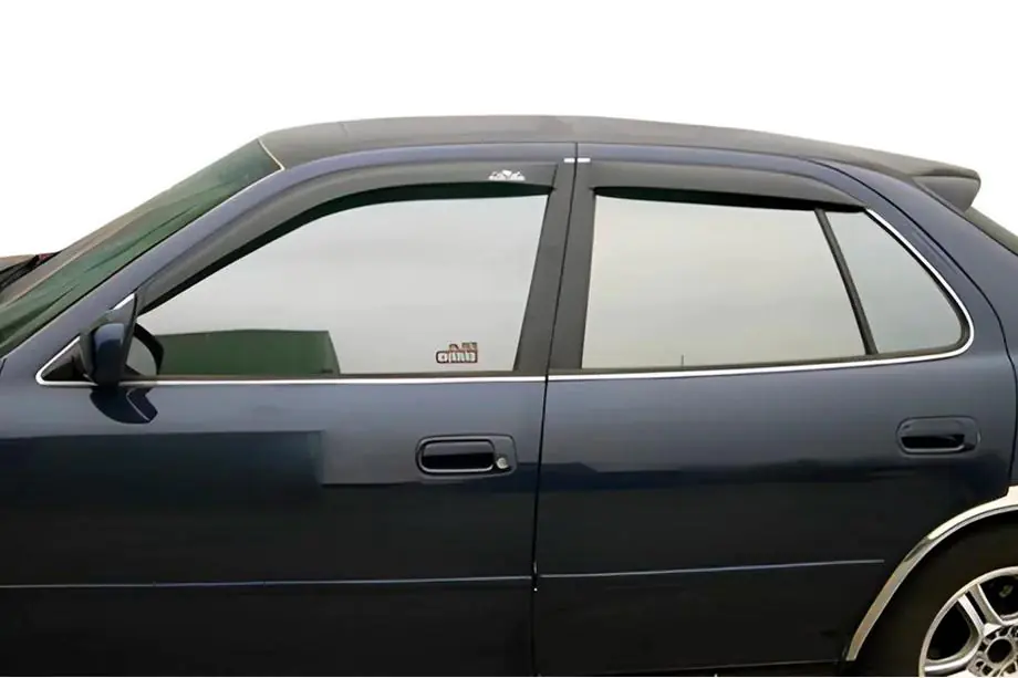 Toyota Camry 1997–2002 Raamdeflectoren (4 stuks, HIC) Image