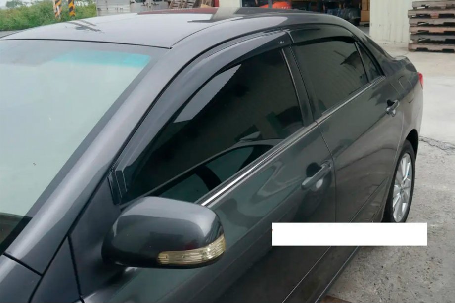 Toyota Corolla 2007–2013 Raamdeflectoren (4 stuks, HIC) Image