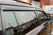 Toyota Land Cruiser 200 2007–2021 Raamdeflectoren 8 cm (4 stuks, HIC) foto 11