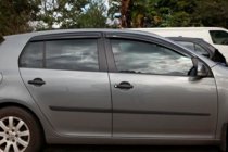 Volkswagen Golf 5 2003–2009 Raamwindschermen HB (set 4 stuks, HIC) foto 1