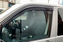 Volkswagen T5 Multivan 2003–2010 Raamwindschermen (2 st., HIC) foto 16