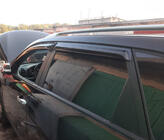 Kia Sorento II XM 2009–2014 Raamdeflectoren (4 stuks, HIC) foto 6