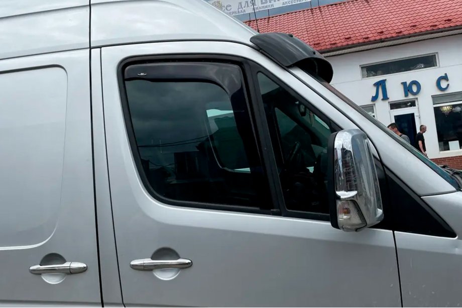 Volkswagen Crafter 2006–2016 Insteek raamwindschermen (2 st., HIC) Image