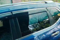 Nissan X-trail T32/Rogue 2014–2021 Raamdeflectors met chroomstrip (4 stuks, HIC) foto 3