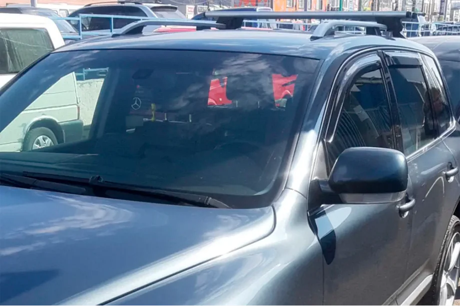 Volkswagen Touareg 2002–2010 Raamdeflectoren (4 stuks, HIC) Foto 1
