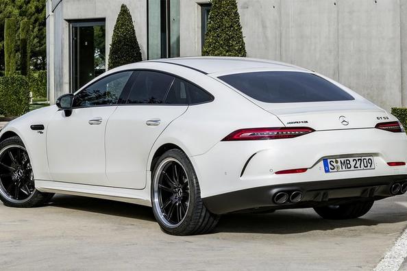 Review van de sportieve liftback Mercedes-Benz AMG GT 4-Door Coupe Foto 8