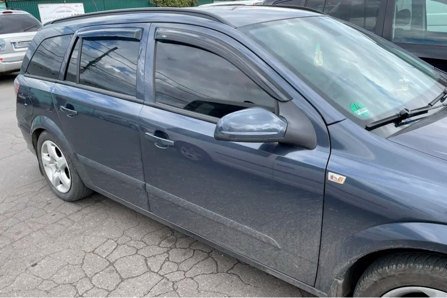 Opel Astra H 2004–2013 Raamwindschermen WG (4 stuks, HIC) Foto 3