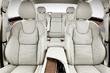 Review van de premium sedan Volvo S90 foto 11