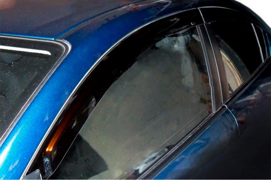 Mazda 323 1977–2003 Raamdeflectoren (4 stuks, HIC) Image