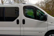 Renault Trafic 2001–2015 Insteek raamwindschermen (2 st., HIC) foto 2