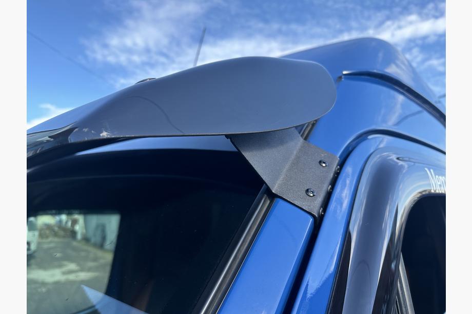 Volkswagen LT 1995–2006 Voorruitvizier (zwart hoogglans, 5 mm) Foto 6