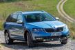 Offroad-modificatie van de Skoda Octavia Scout stationwagen foto 2