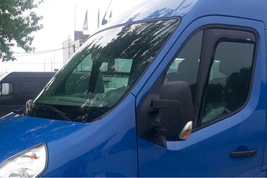 Nissan NV400 2010–2024 Insteek raamwindschermen (2 st., HIC) Image
