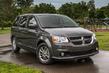 Zevenzits minivan Dodge Grand Caravan van de vijfde generatie foto 3