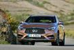 Premium hatchback Infiniti Q30 foto 6