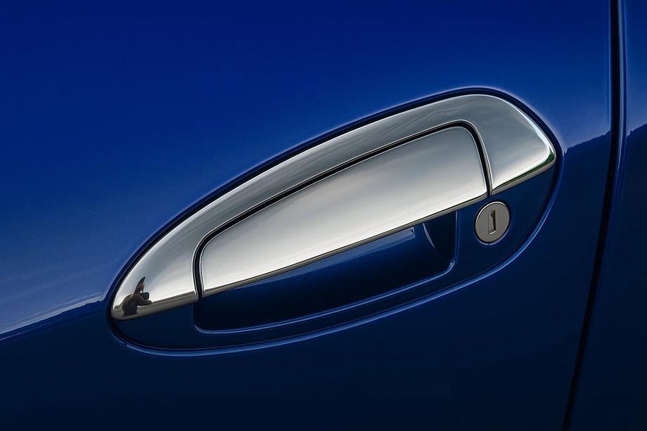 Fiat Linea 2006–2018 RVS deurgreep afdekkappen met bovenzijde (8-delig) OmsaLine - Italiaans roestvrij staal Image