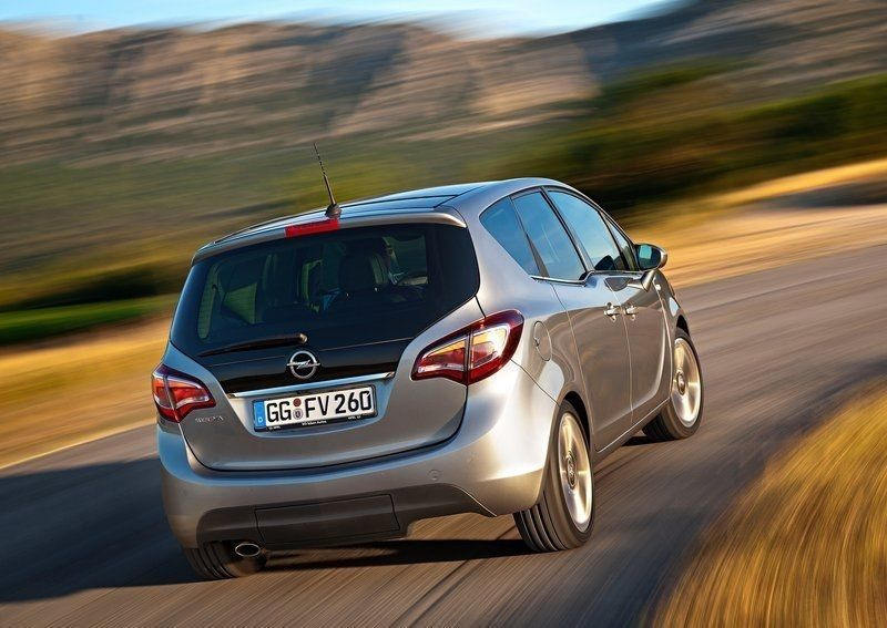Review van de compacte minivan Opel Meriva B
