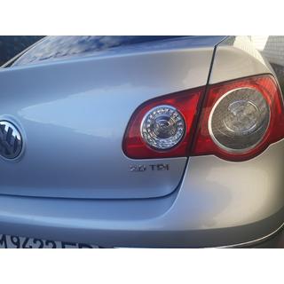 2.0 TDI embleem (met rode I) foto 2