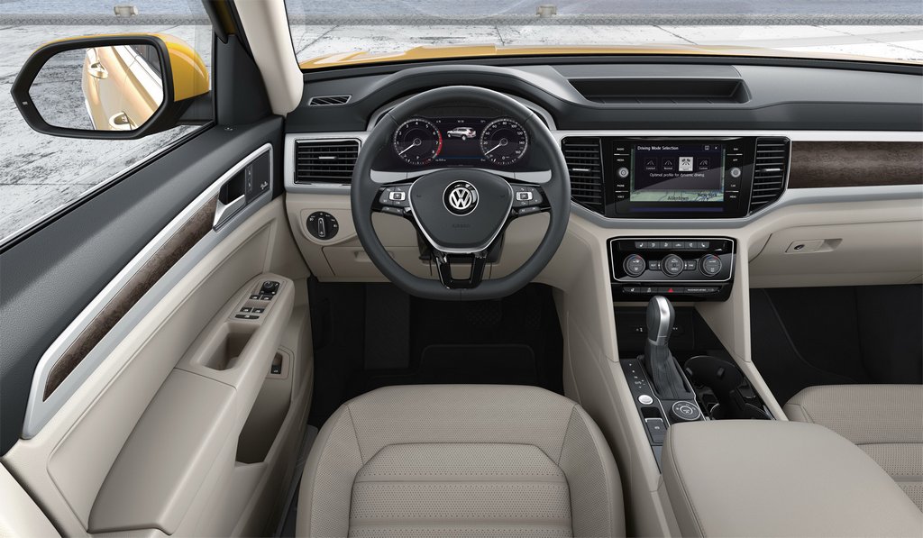 Review van de vierwielaangedreven Volkswagen Teramont-crossover