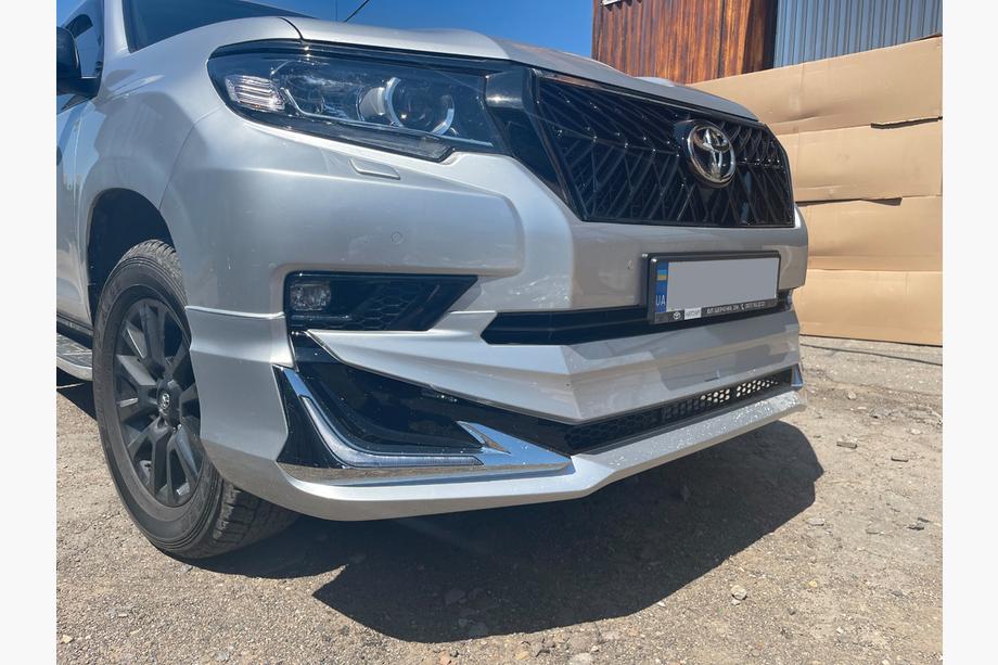 Toyota Land Cruiser Prado 150 2009–2023 Modelista V3-LED voor- en achterbumper lip kit (2017-) Foto 13