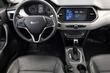 Review van de stedelijke crossover Lifan X70 foto 6
