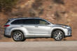 Review van de derde generatie Toyota Highlander crossover foto 2