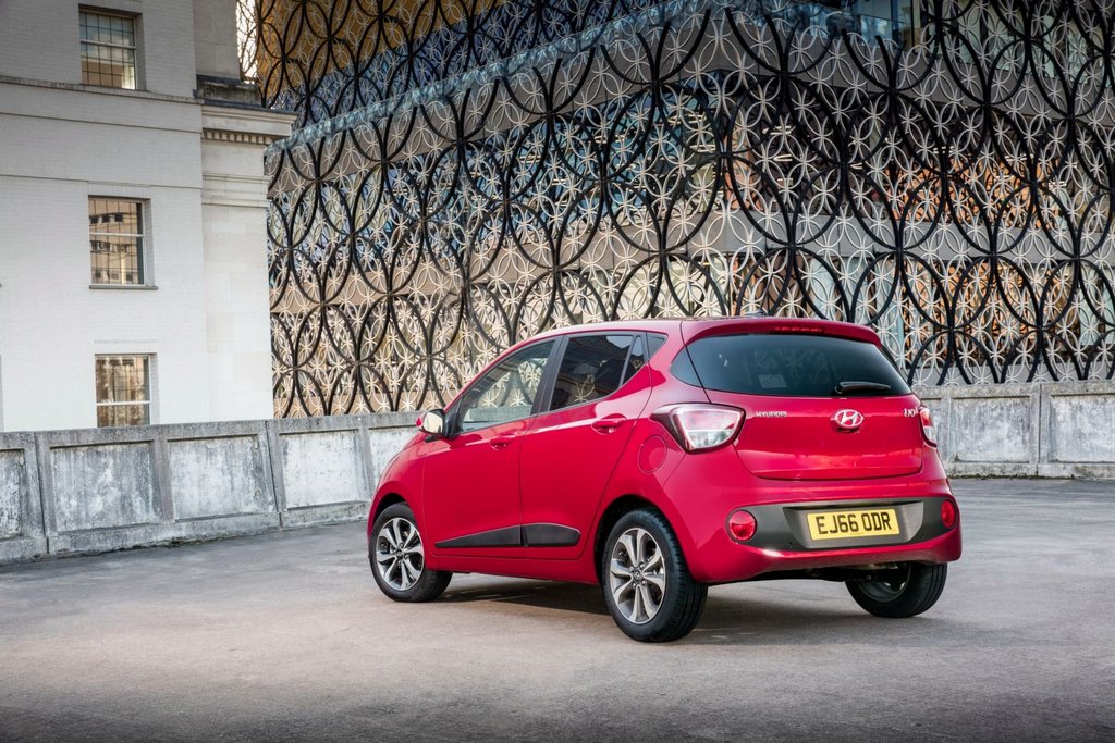 Compacte vijfdeurs hatchback Hyundai i10