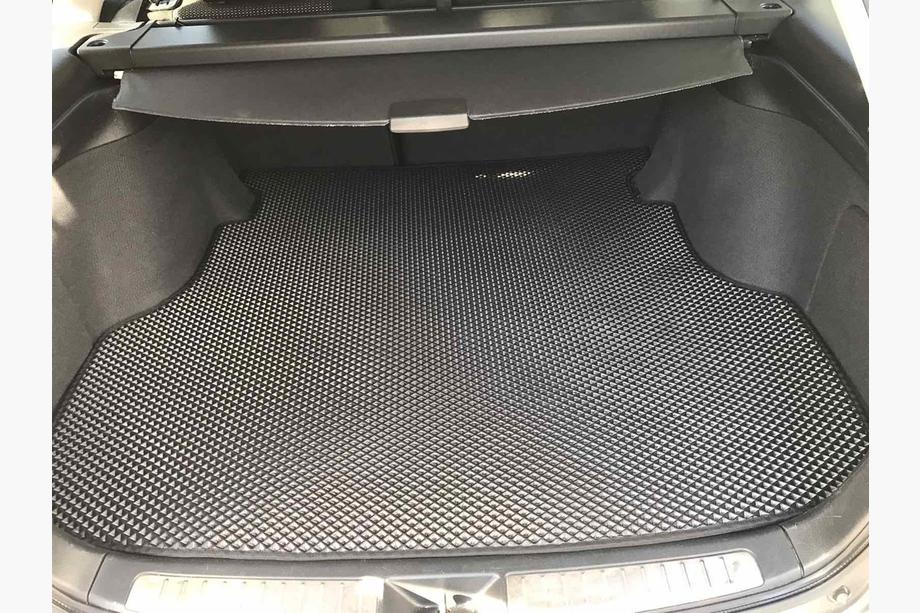 Toyota Avensis 2003–2009 EVA kofferbakmat (SW, zwart) Image