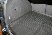 Volkswagen Touareg 2002–2010 Kofferbakmat (Novline) voor crossover foto 2
