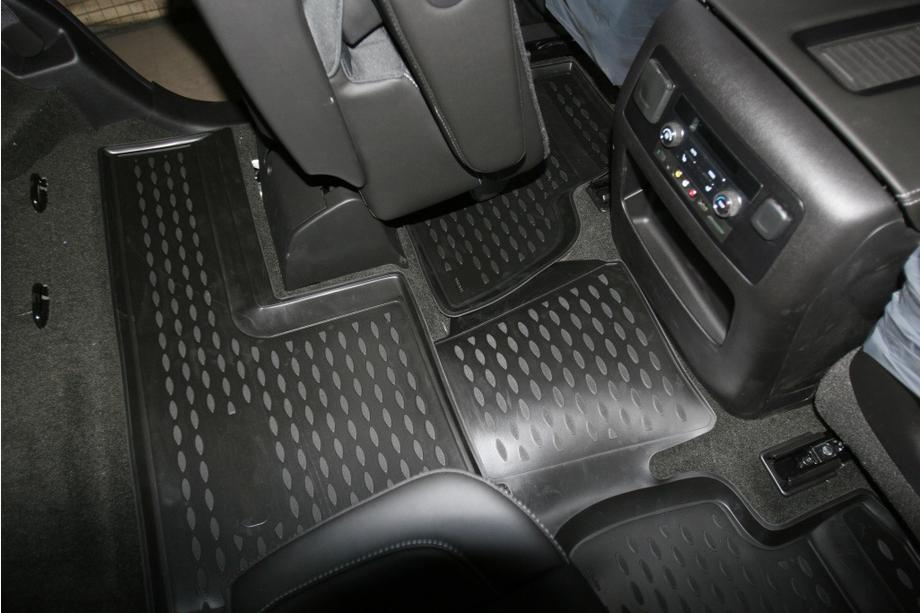 Chevrolet Tahoe 2014–2019 (2015↗) 3D rubberen automatten voor het interieur (4 stuks, Novline) Foto 2