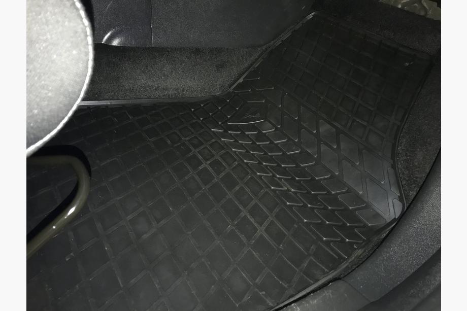 Renault Megane III 2009–2016 Rubberen automatten (4-delig, Stingray Premium) Foto 3