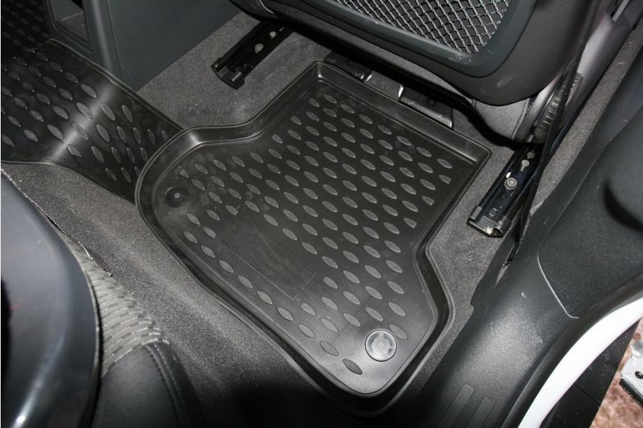 Audi A3 2003–2012 Rubberen vloermattenset voor interieur (4 stuks, Novline) Foto 3