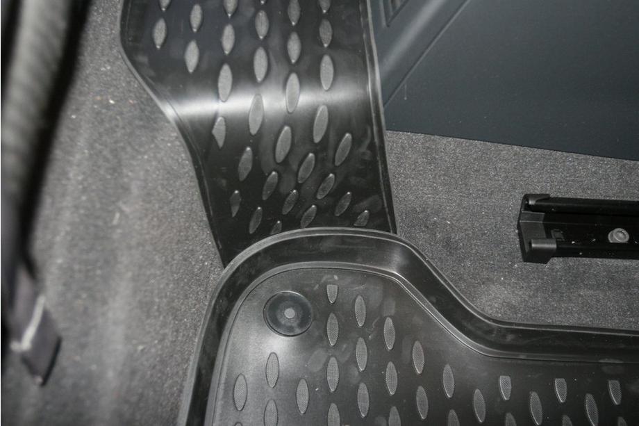Audi A3 2003–2012 Rubberen vloermattenset voor interieur (4 stuks, Novline) Foto 5